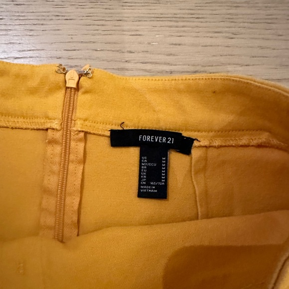 Forever21 yellow mini skirt, size M - Picture 1 of 2